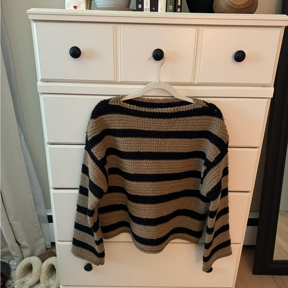 Vici dolls square neck sweater size M